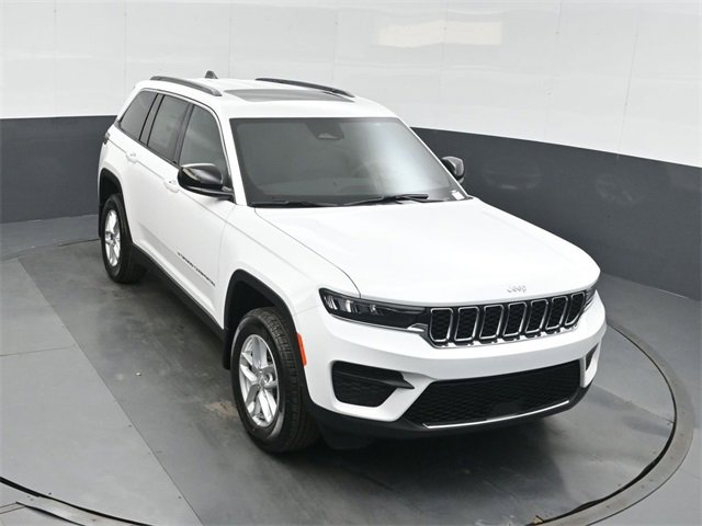 New 2025 Jeep Grand Cherokee Laredo image 37