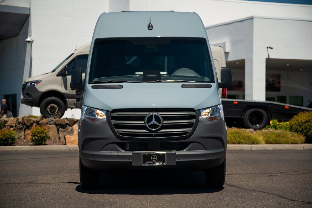 New 2025 Mercedes-Benz Sprinter 2500 image 2