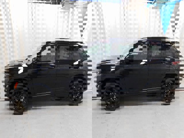 New 2025 Jeep Grand Cherokee Limited w/ Black Appearance Package image 2