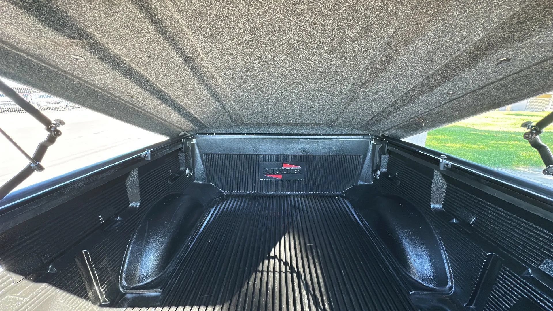 Used 2012 Ford F150 Lariat w/ Lariat Plus Pkg RWD image 5