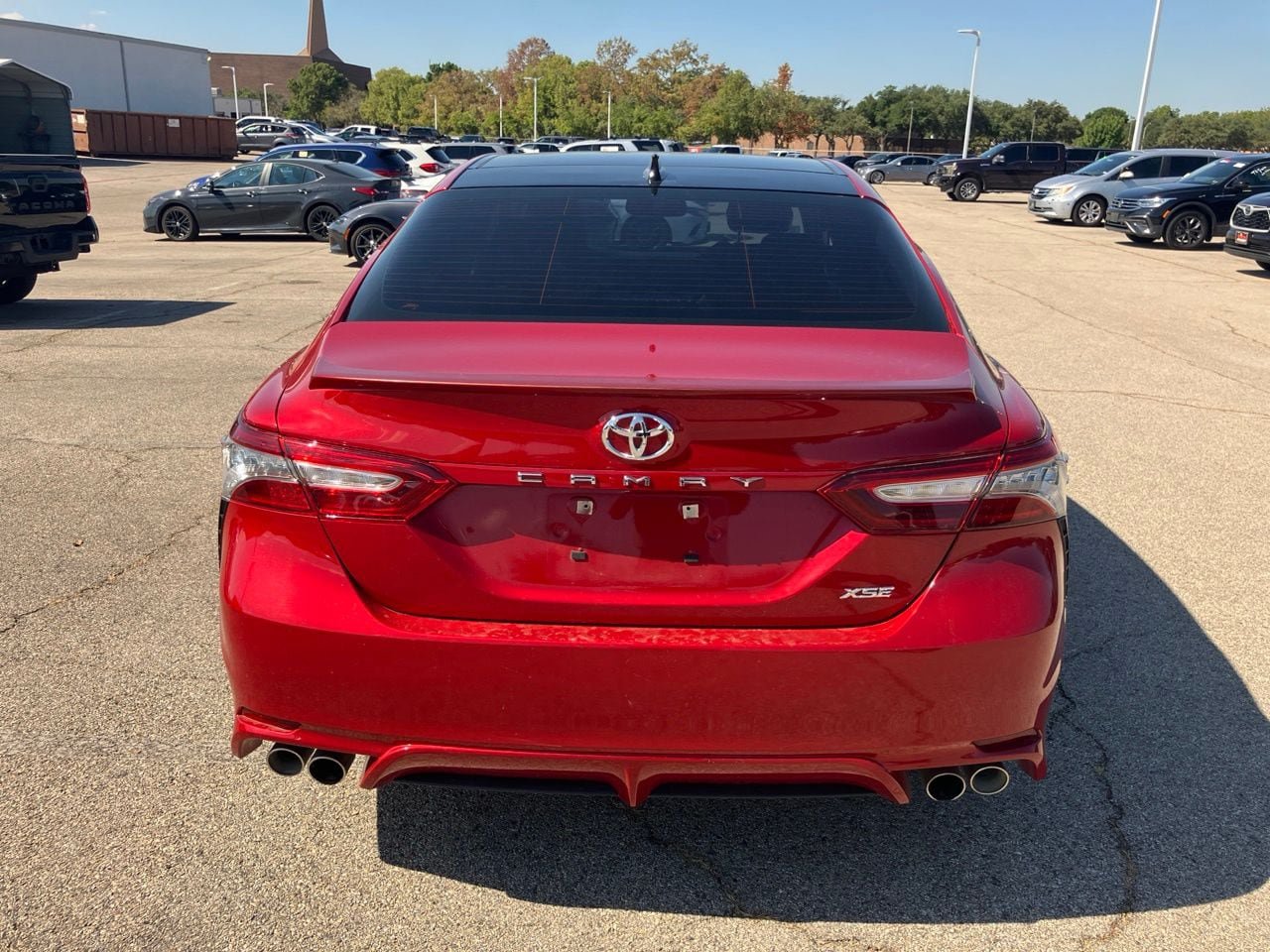 Used 2019 Toyota Camry XSE FWD image 5