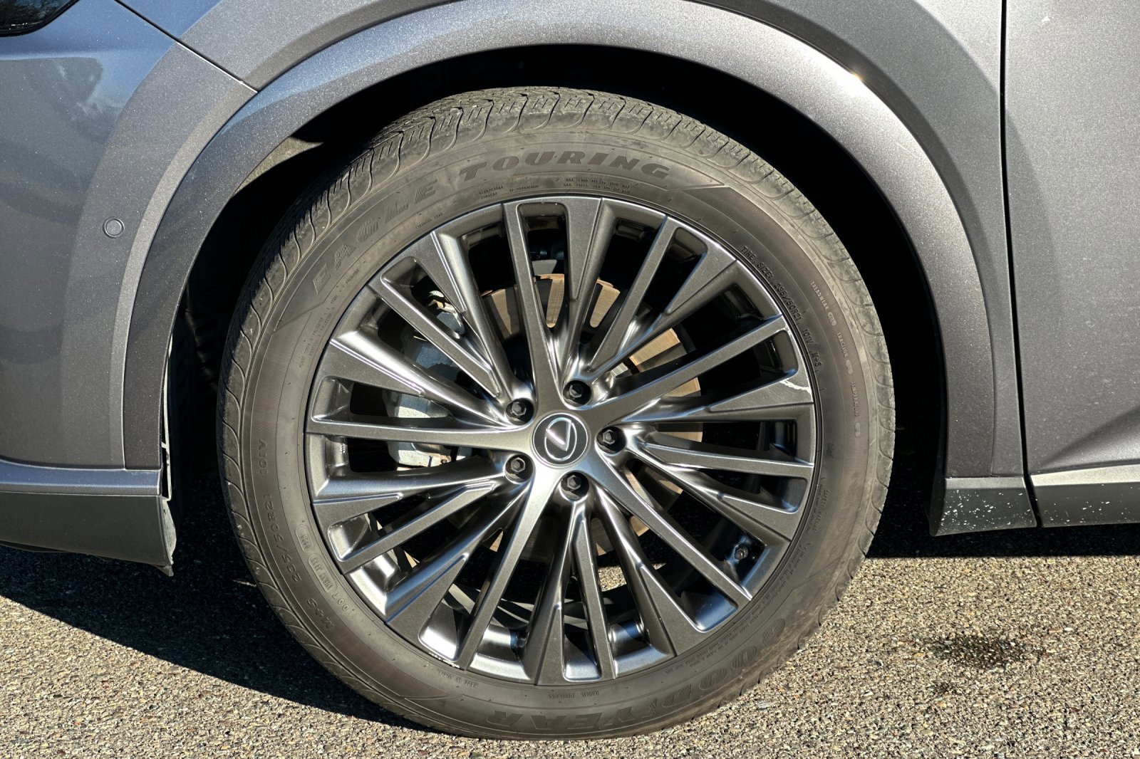 Used 2023 Lexus RX 350h image 25