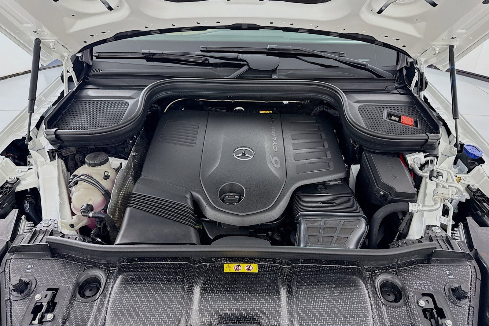 New 2026 Mercedes-Benz GLS 450 4MATIC image 11