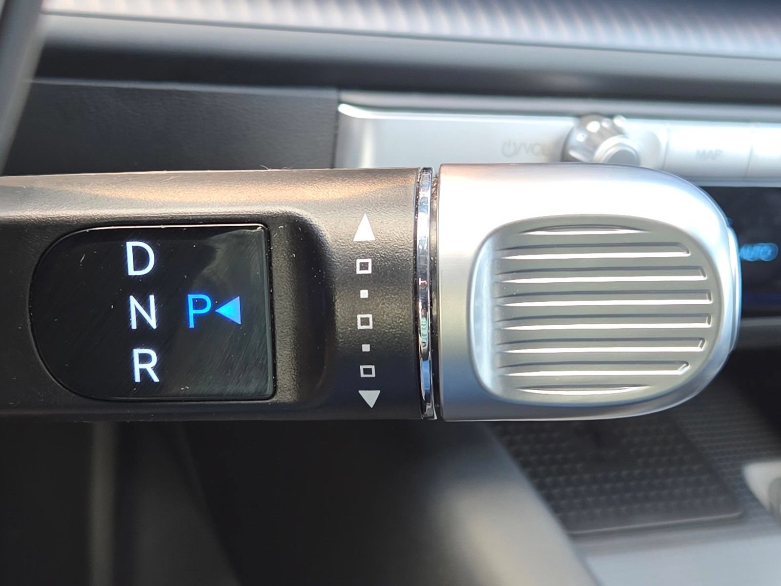 Certified 2023 Hyundai Ioniq 6 SEL RWD image 16