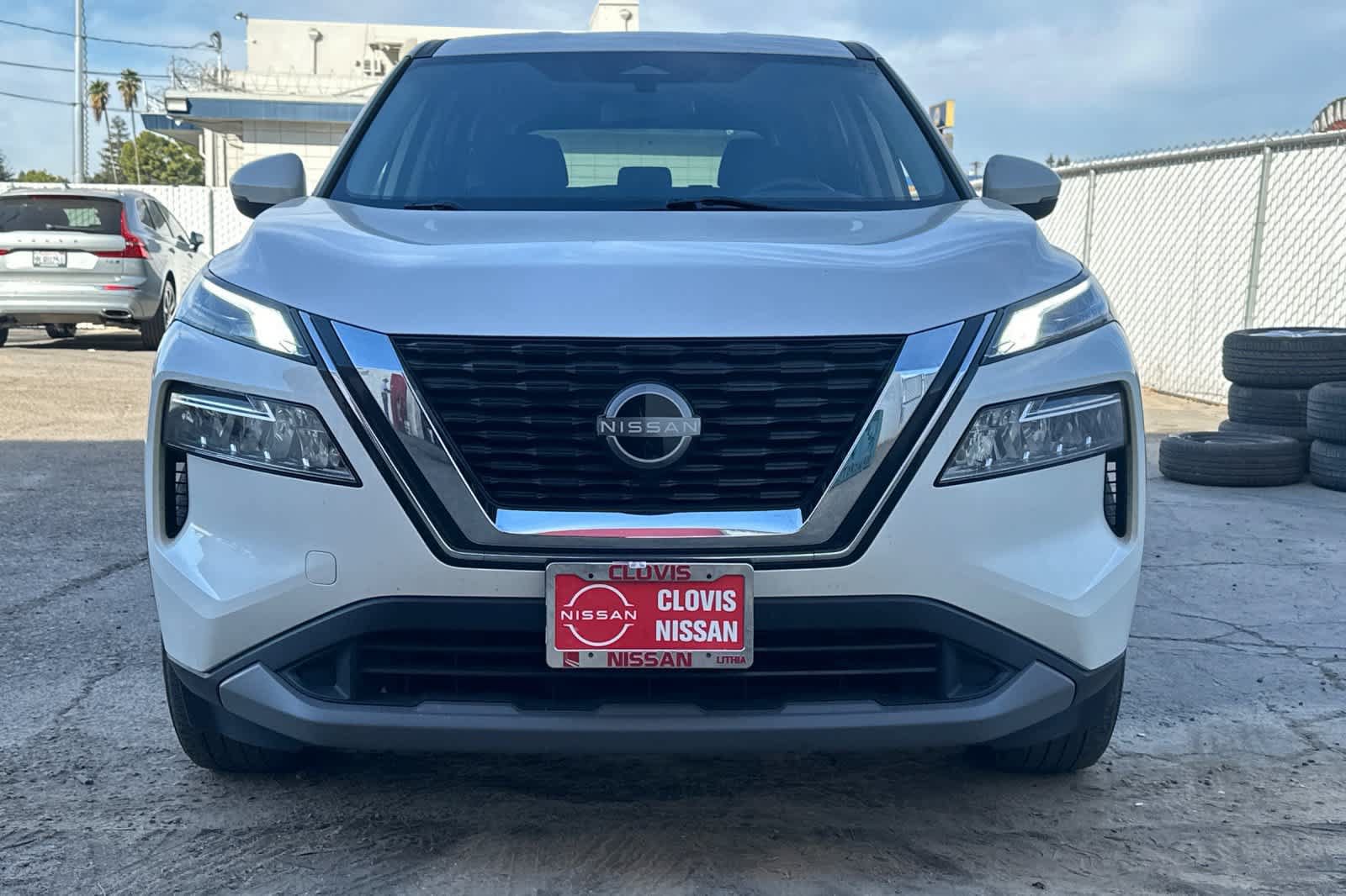 Used 2023 Nissan Rogue SV AWD/4WD image 11