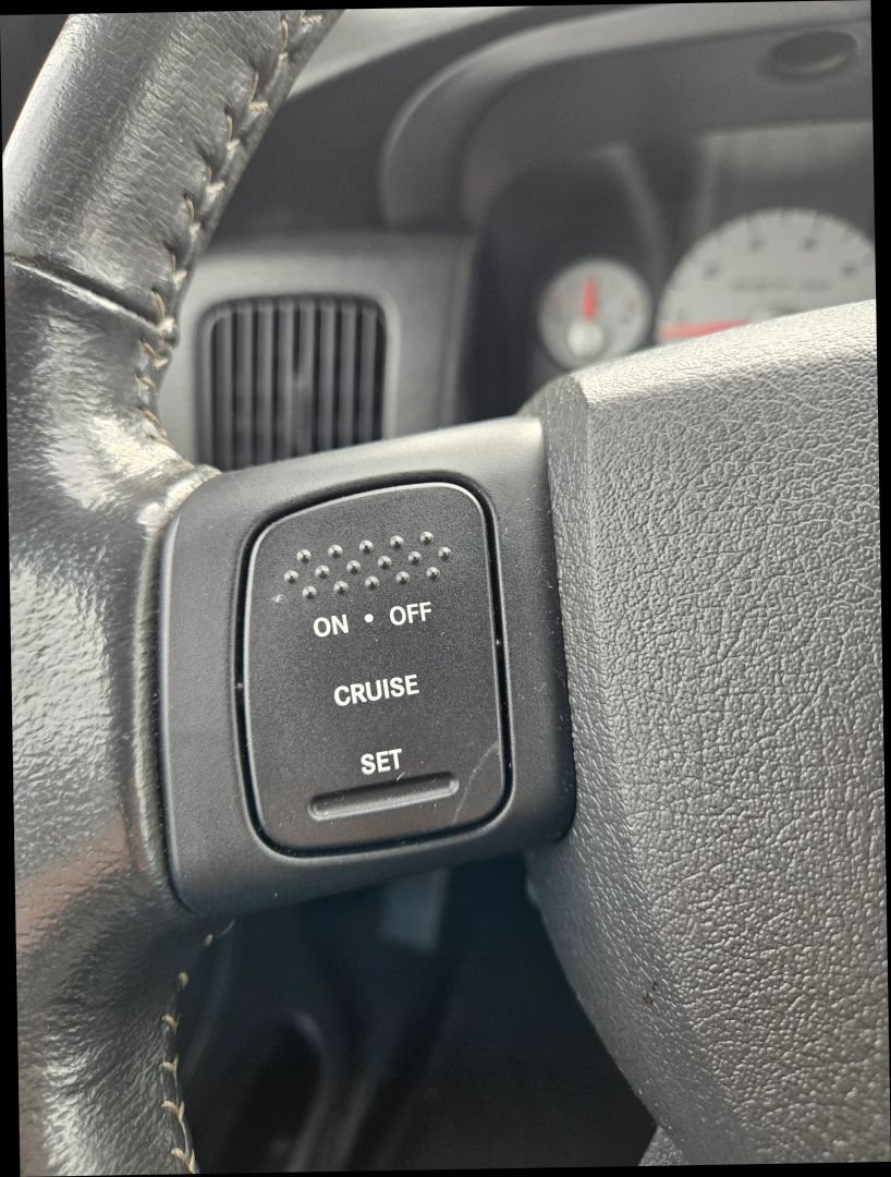Used 2005 Dodge Ram 1500 Truck 2WD Quad Cab image 21