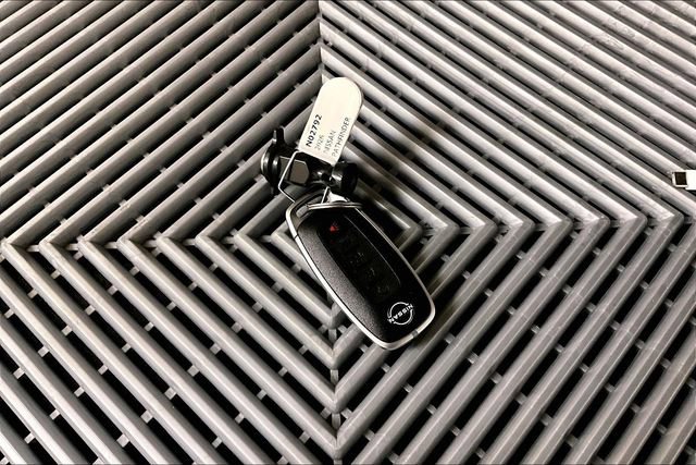 New 2026 Nissan Pathfinder Platinum image 13