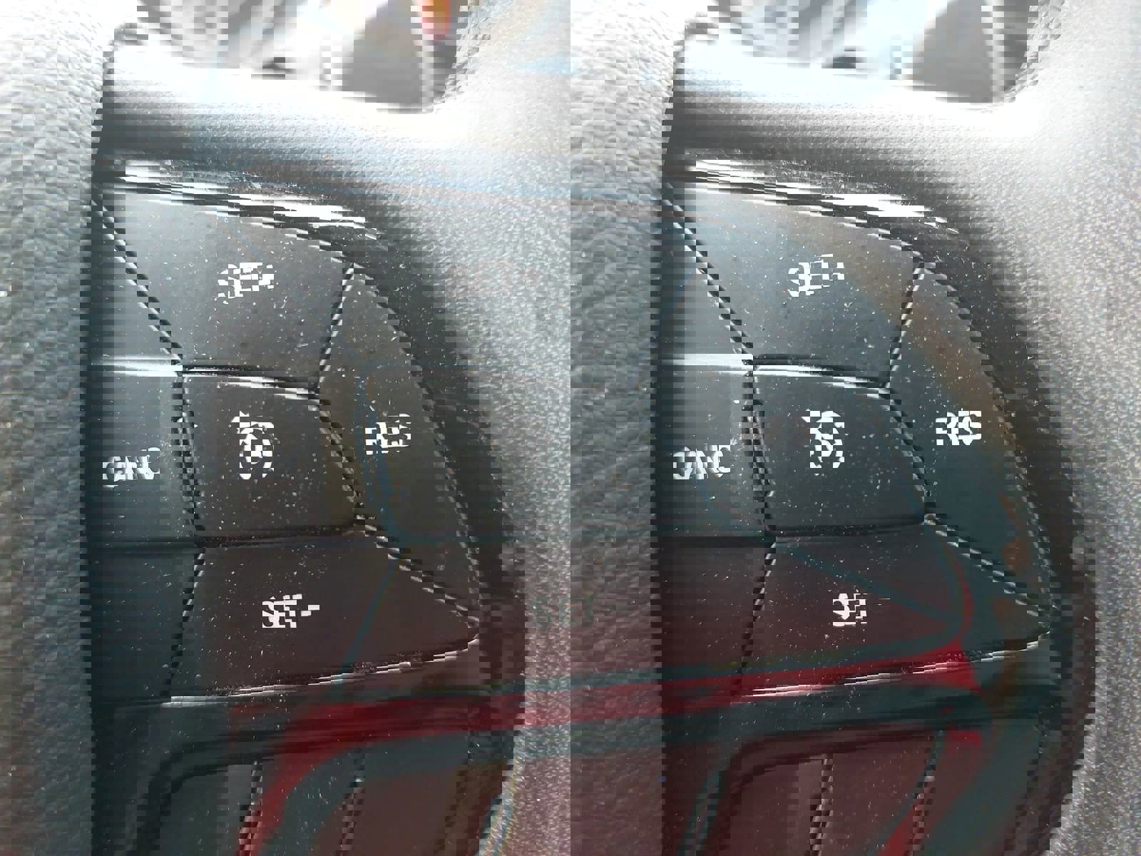 Used 2020 Jeep Cherokee Latitude Plus image 18