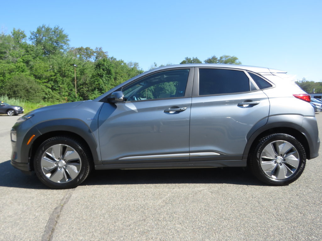 Used 2019 Hyundai Kona Limited w/ Cargo Package FWD image 8