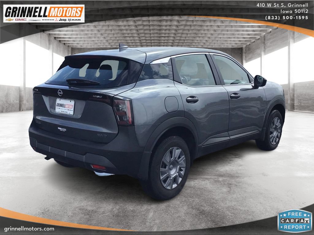 Used 2025 Nissan Kicks S image 5