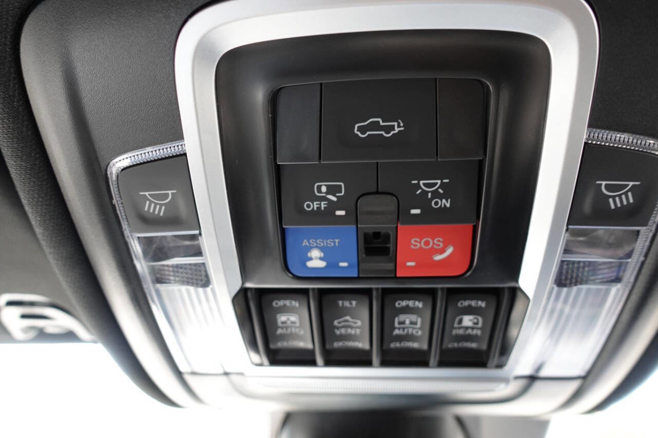 Used 2024 RAM 1500 Limited image 68