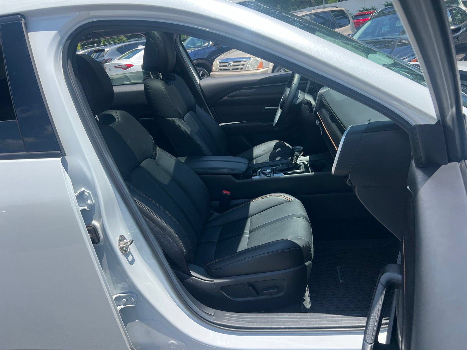 Used 2026 MAZDA CX-50 AWD 2.5 S w/ Weather Package image 39