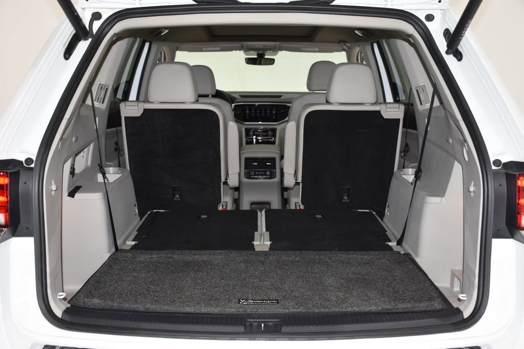 Used 2023 Volkswagen Atlas SE image 31