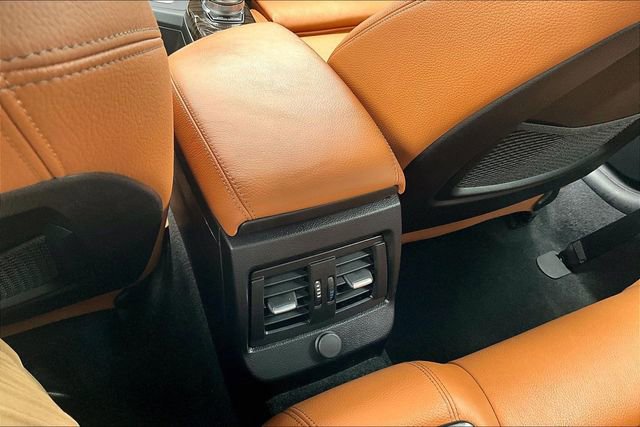 Used 2021 BMW 230i Convertible w/ M Sport Package image 25