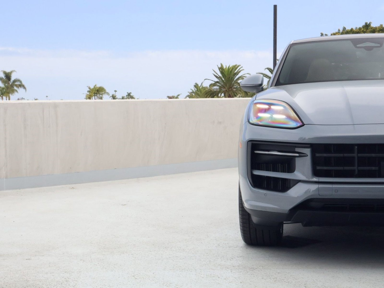 New 2026 Porsche Cayenne Coupe AWD/4WD image 12