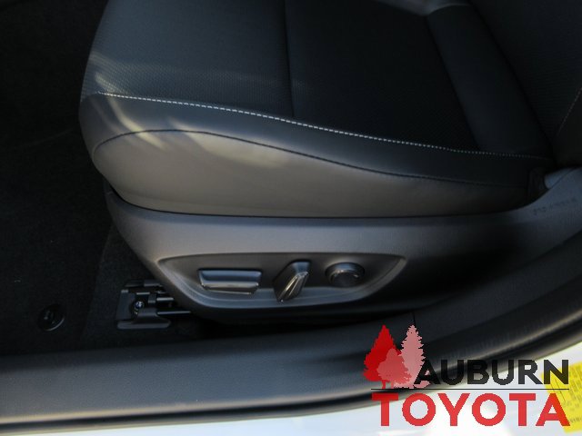 New 2026 Toyota Prius XLE image 8