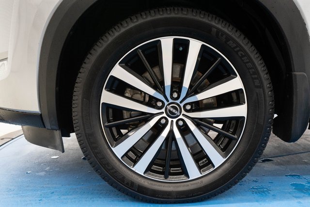 Used 2023 Nissan Pathfinder Platinum w/ Cargo Package image 2