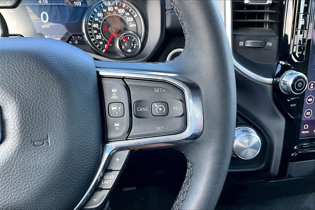 Used 2025 RAM 1500 Laramie AWD/4WD image 12