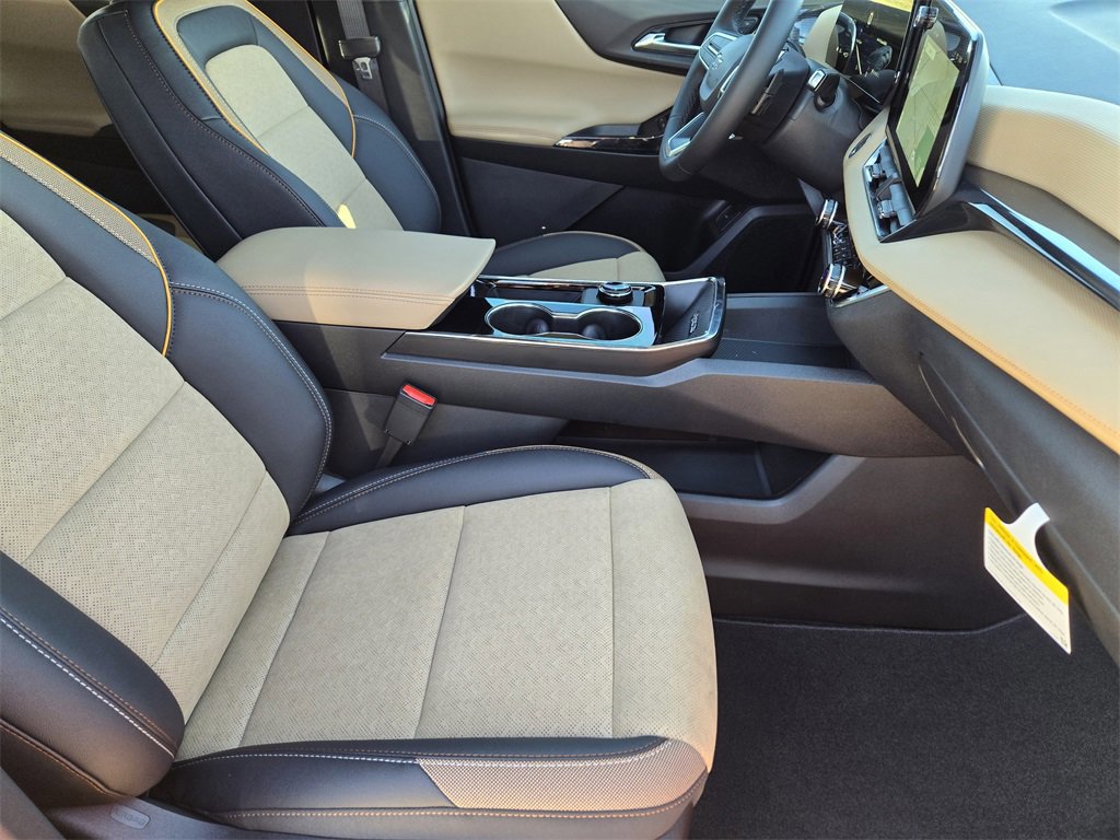 New 2026 Chevrolet Equinox ACTIV w/ Convenience Package III image 6