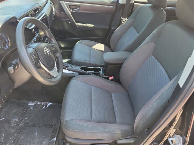 Used 2019 Toyota Corolla LE FWD image 3