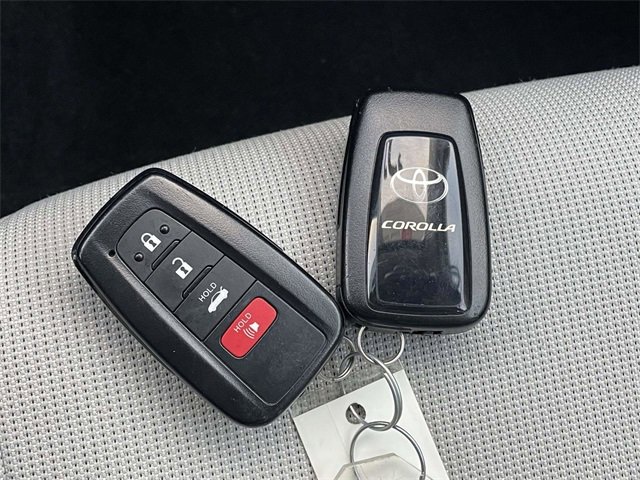 Used 2022 Toyota Corolla LE w/ LE Convenience Package image 33
