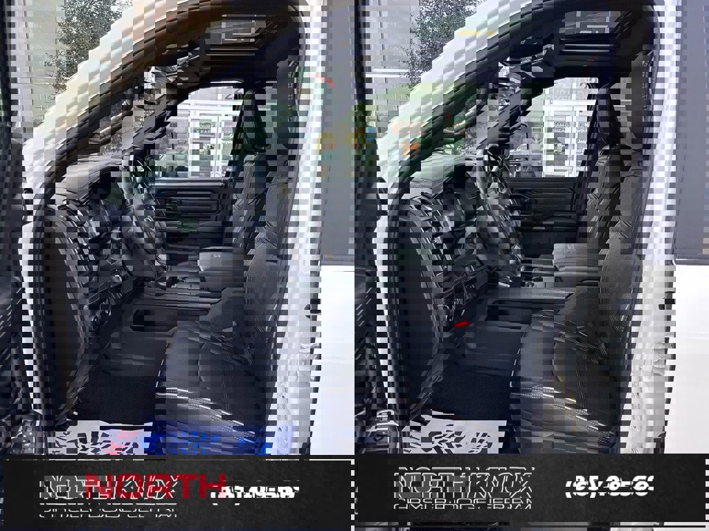 Used 2024 RAM 3500 Limited image 5