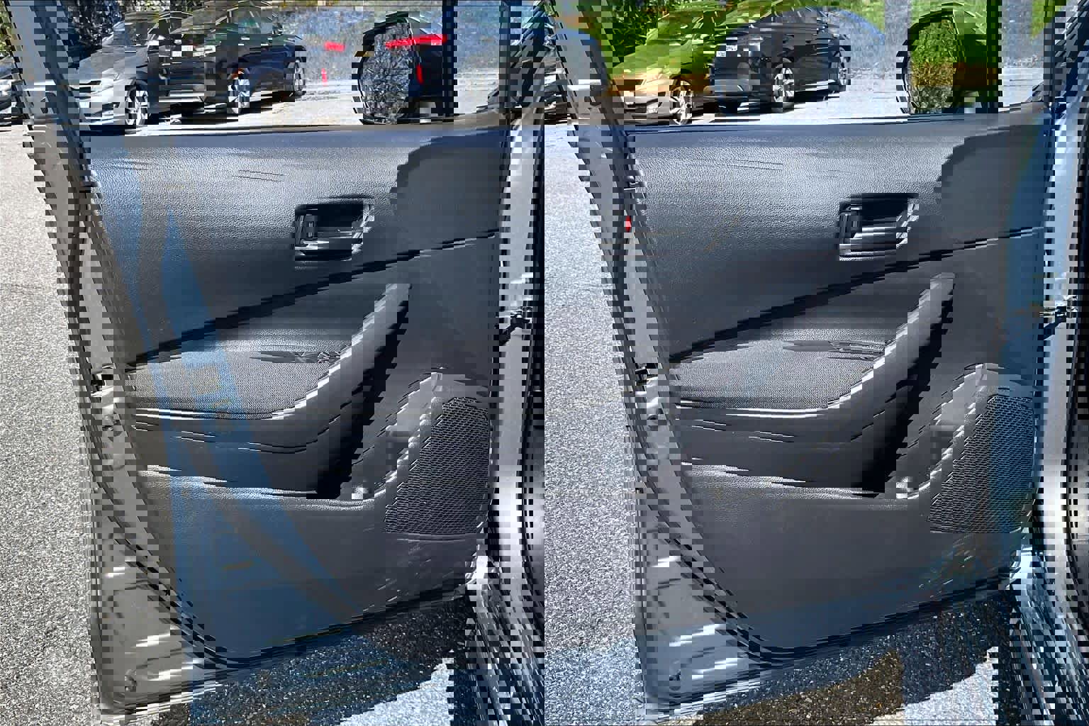 Used 2025 Toyota Corolla LE image 21