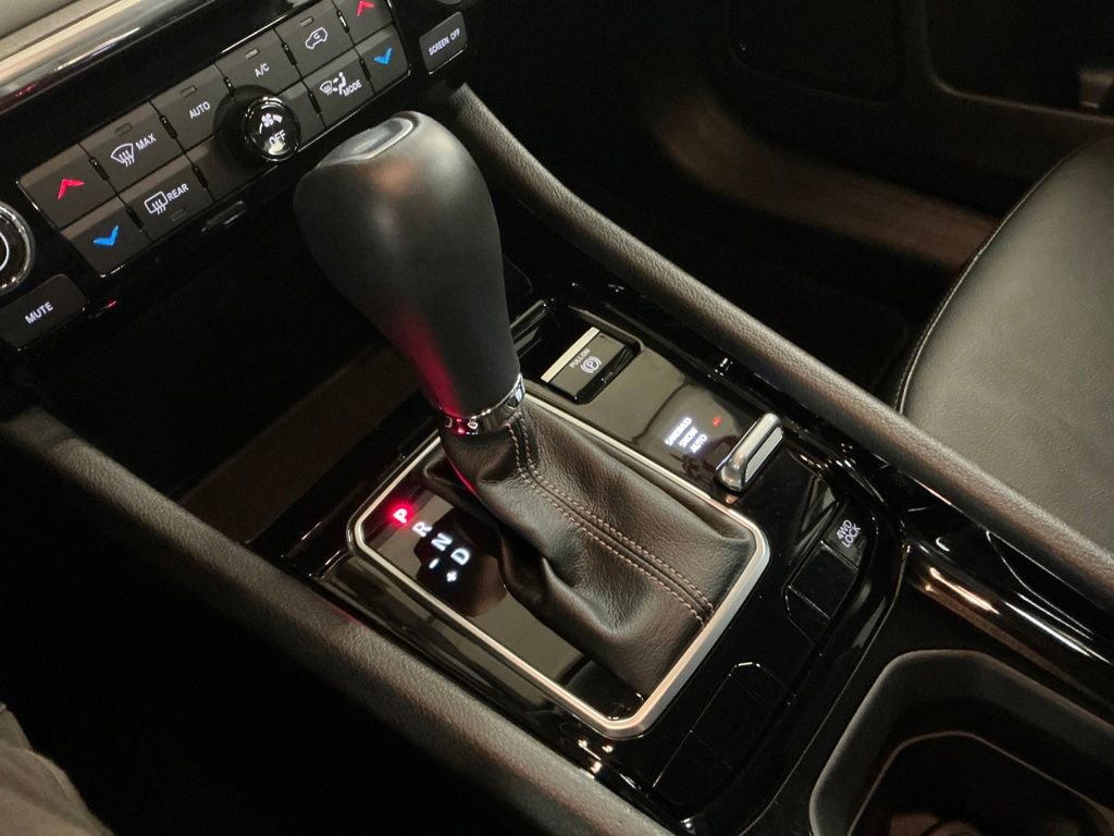 Certified 2022 Jeep Compass Limited image 23