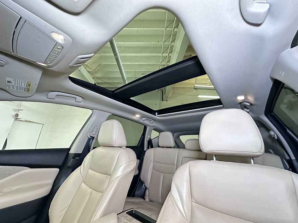 Used 2023 Nissan Murano SL w/ SL Moonroof Package image 27