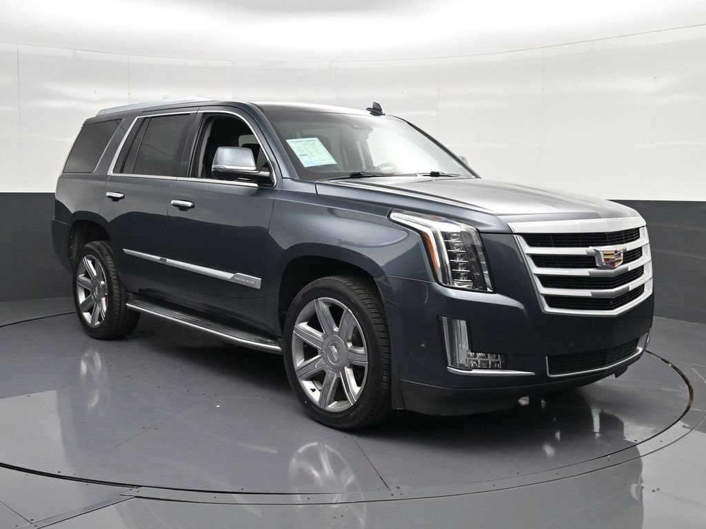 Used 2019 Cadillac Escalade Luxury RWD image 5