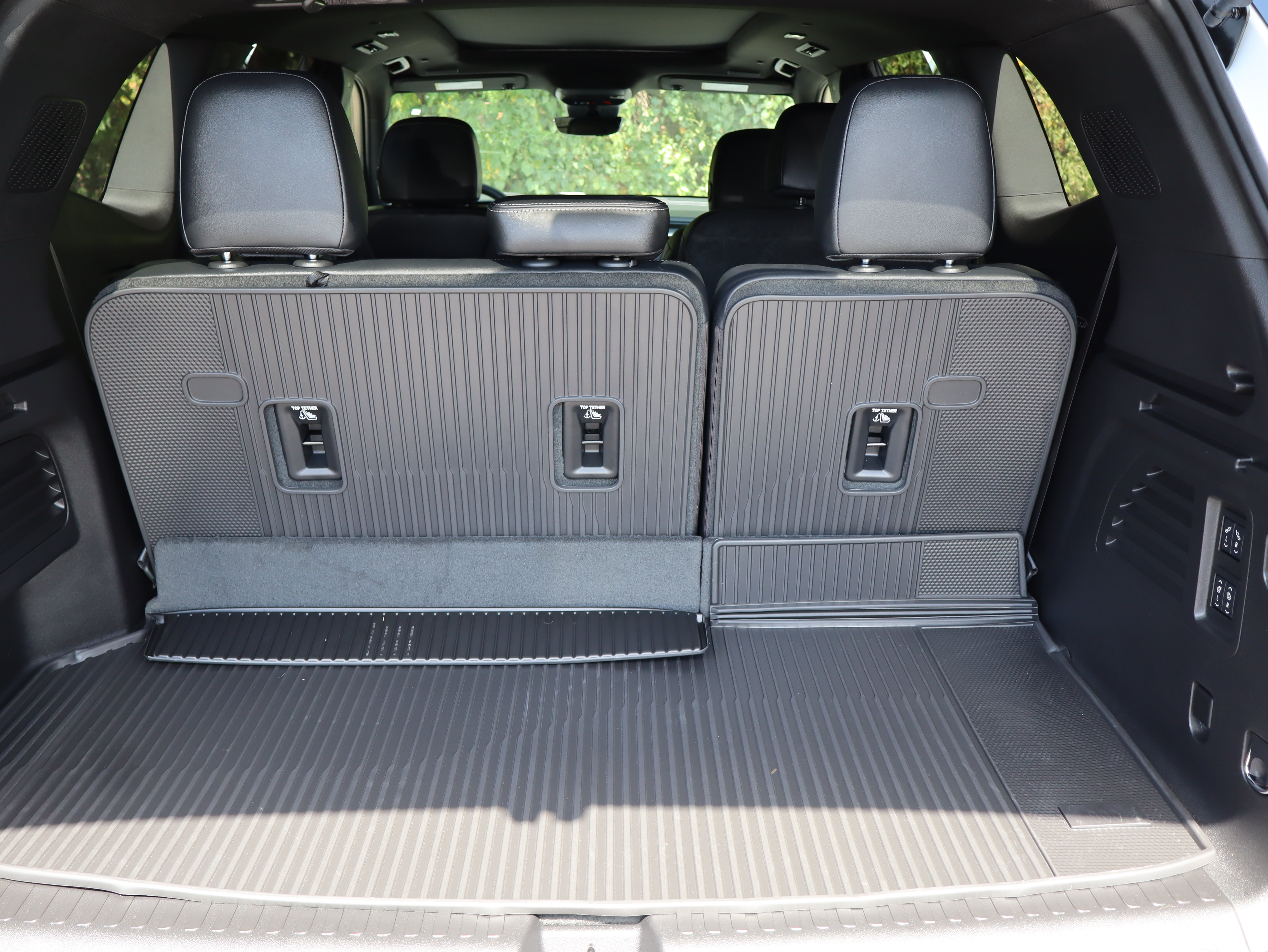 New 2027 Buick Enclave Sport Touring w/ Power Package FWD image 45