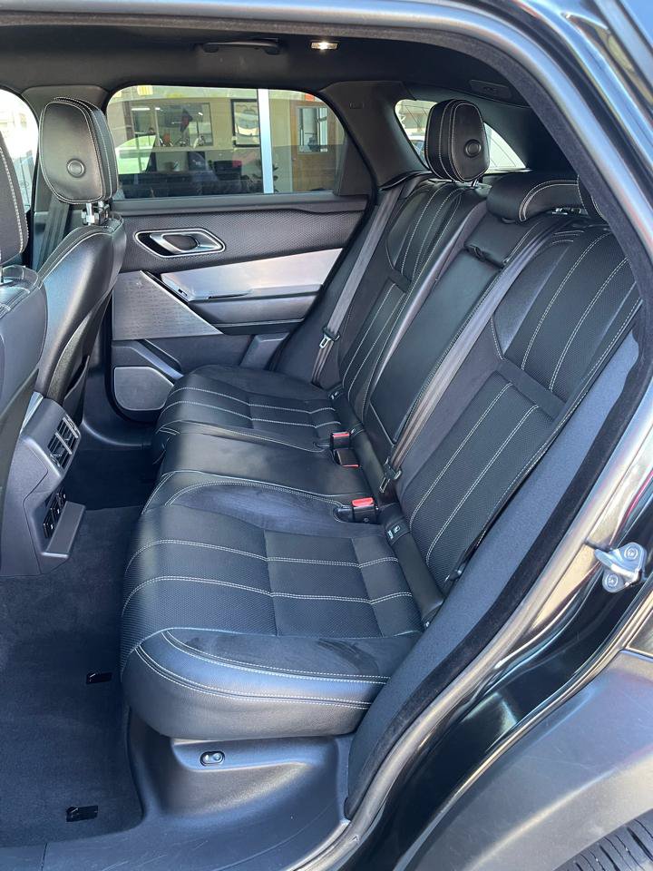Used 2019 Land Rover Range Rover Velar R-Dynamic SE AWD/4WD image 14