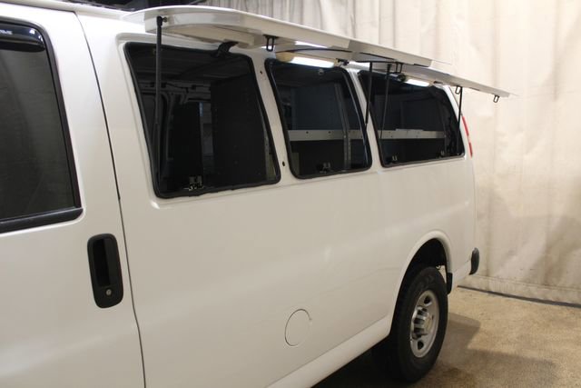 Used 2014 Chevrolet Express 3500 image 7