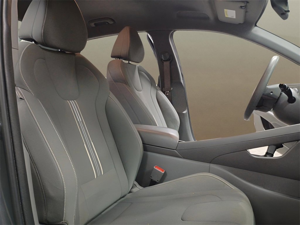 Certified 2024 Hyundai Elantra SEL image 22