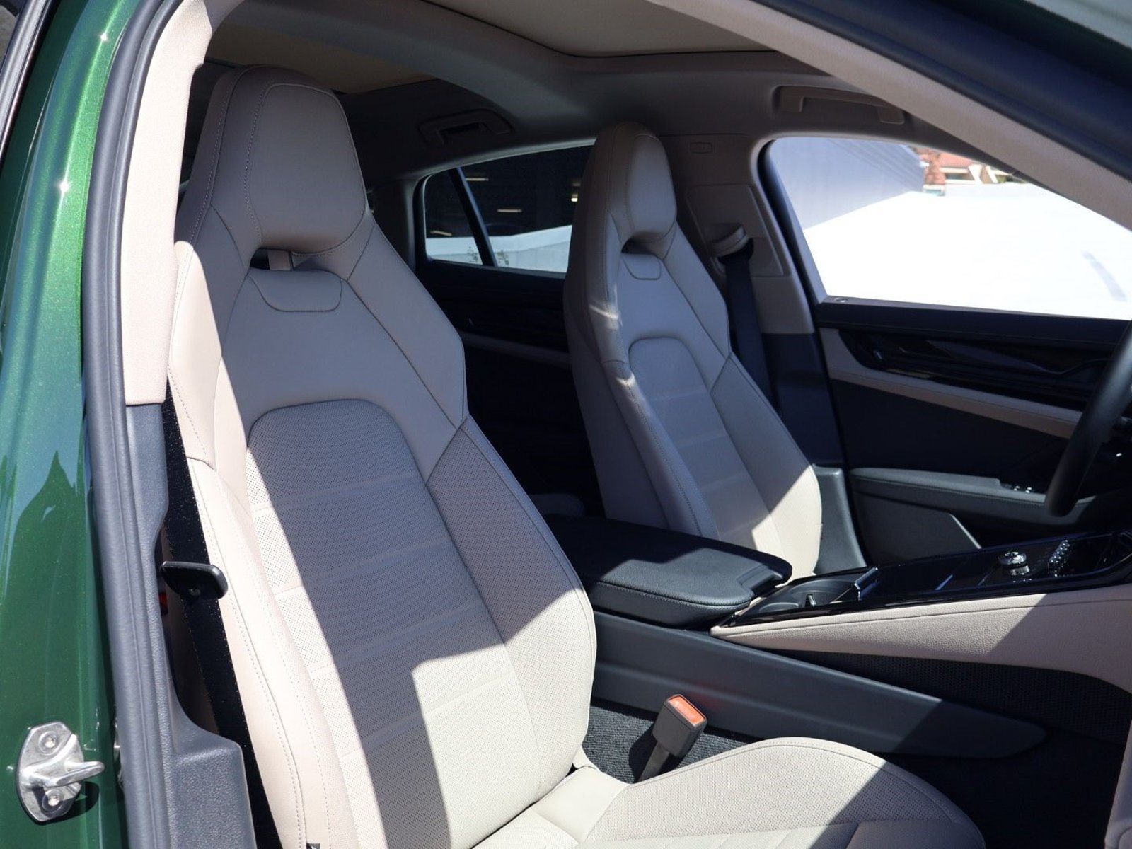 New 2026 Porsche Panamera 4 AWD/4WD image 24