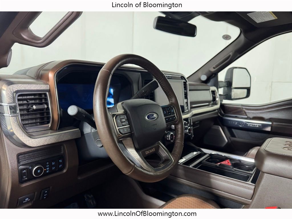 Used 2025 Ford F250 King Ranch w/ FX4 Off-Road Package image 40