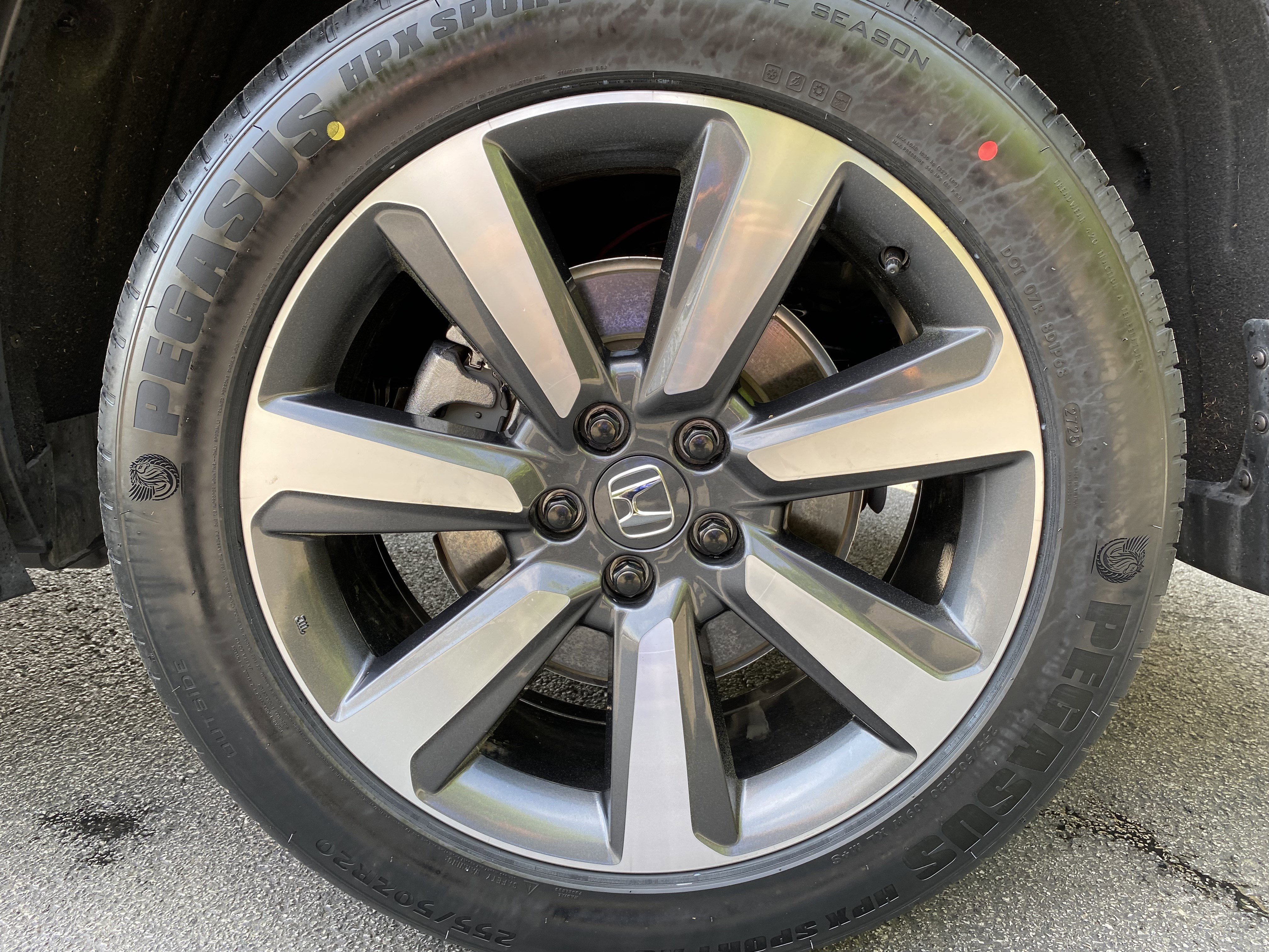 Used 2024 Honda Pilot Touring image 43