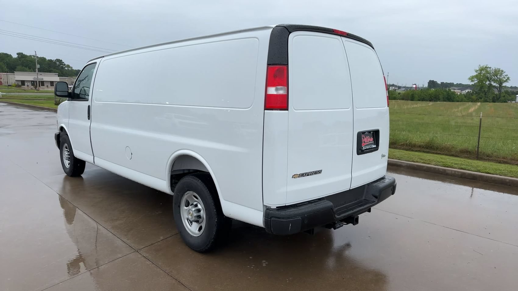 New 2026 Chevrolet Express 2500 Extended w/ Driver Convenience Package RWD image 6