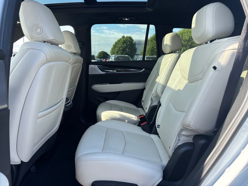 Certified 2024 Cadillac XT6 Sport w/ LPO, Floor Liner Package image 17