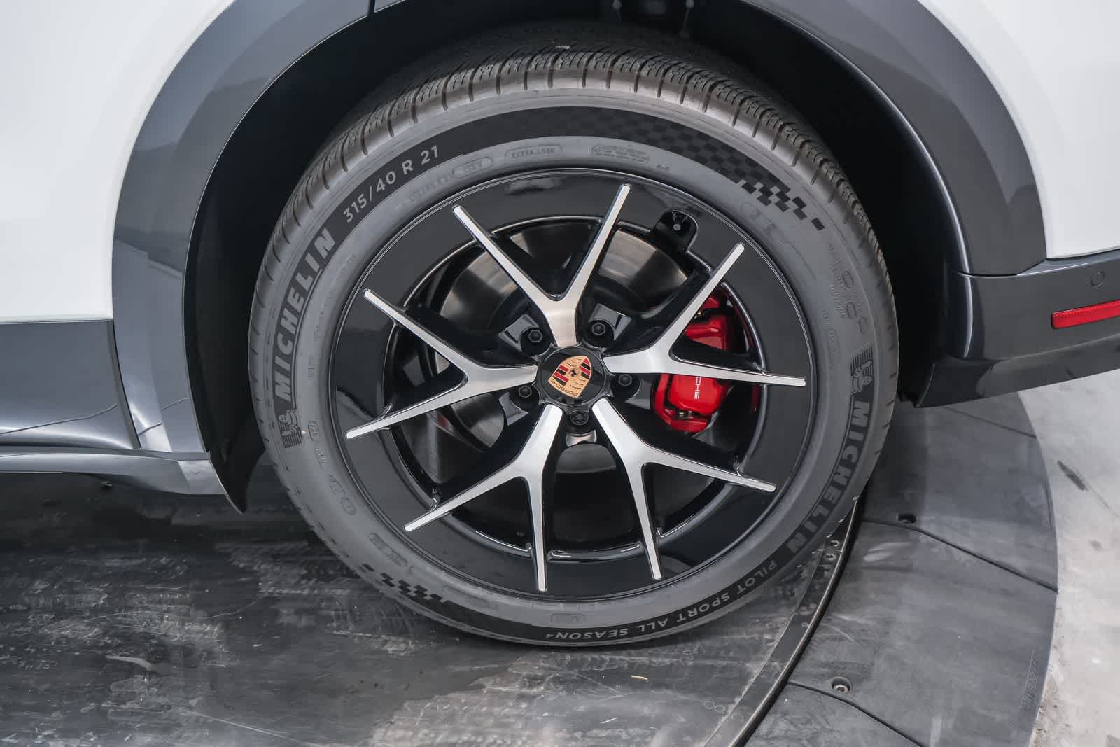 New 2026 Porsche Cayenne S AWD/4WD image 13