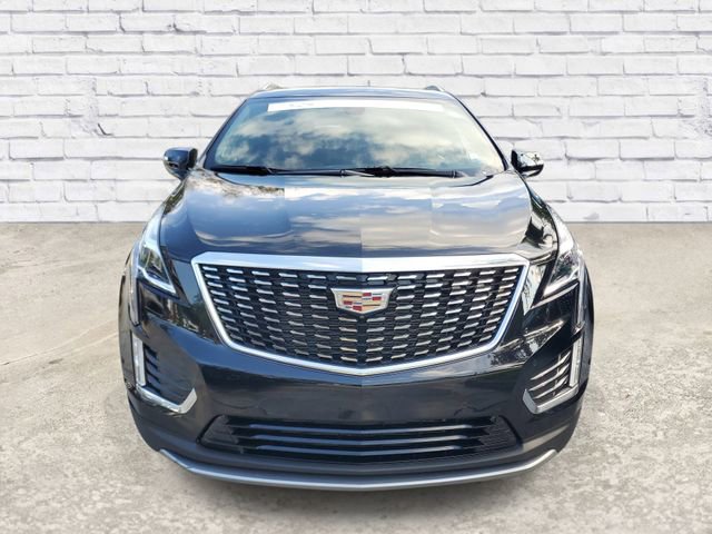 Certified 2024 Cadillac XT5 Premium Luxury w/ Technology Package FWD image 6
