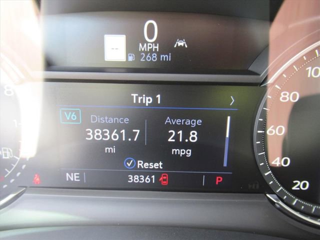 Certified 2023 Cadillac XT6 Premium Luxury image 28