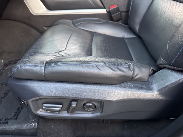 Used 2025 Toyota Tundra Platinum AWD/4WD image 17