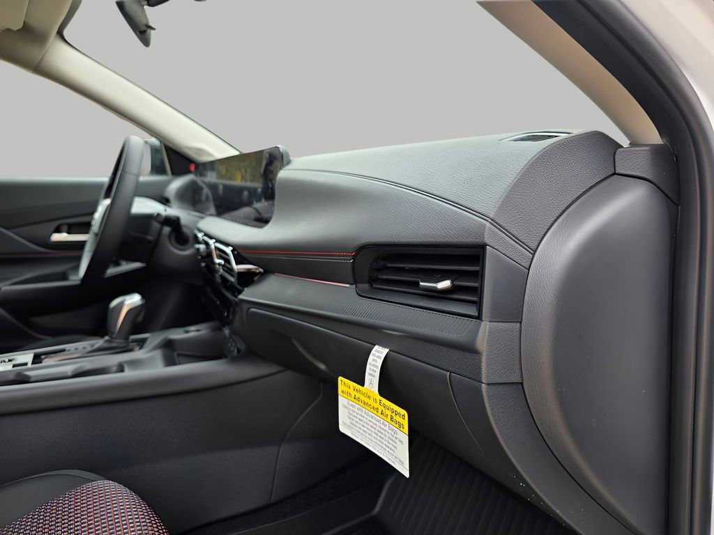 New 2026 Nissan Sentra SR image 11