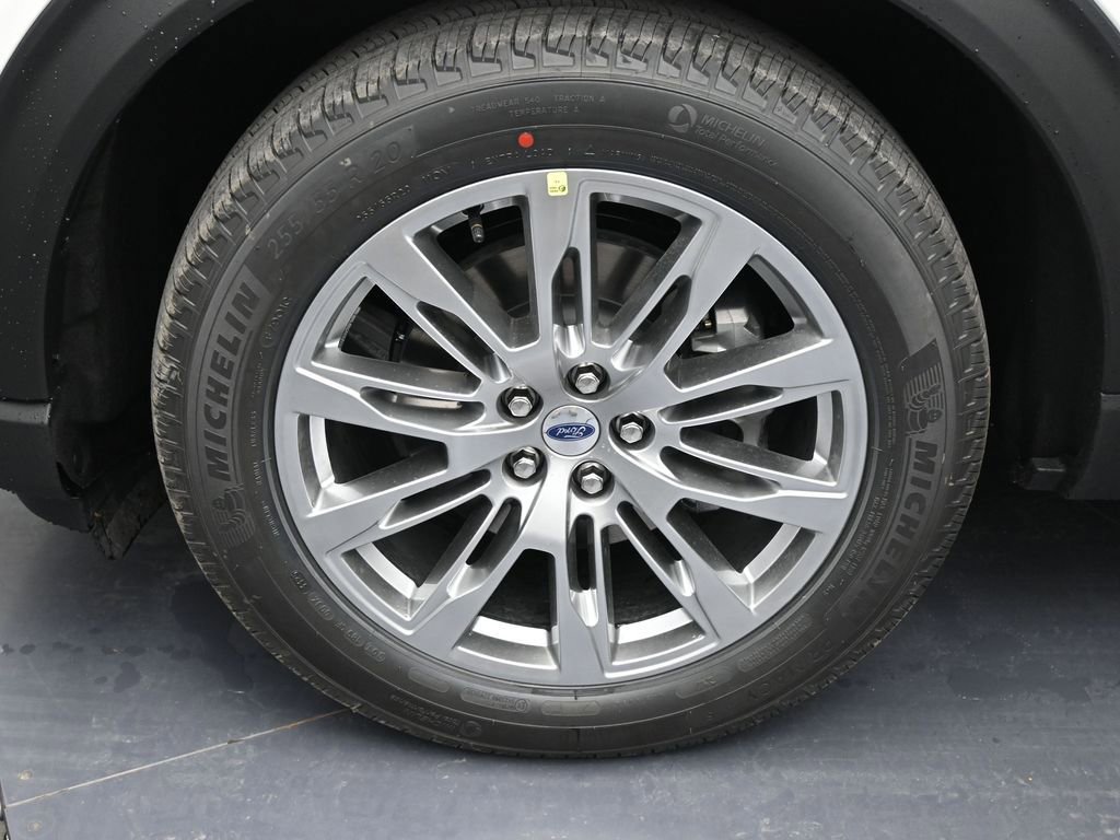 New 2026 Ford Explorer Active w/ Active Comfort Package image 10