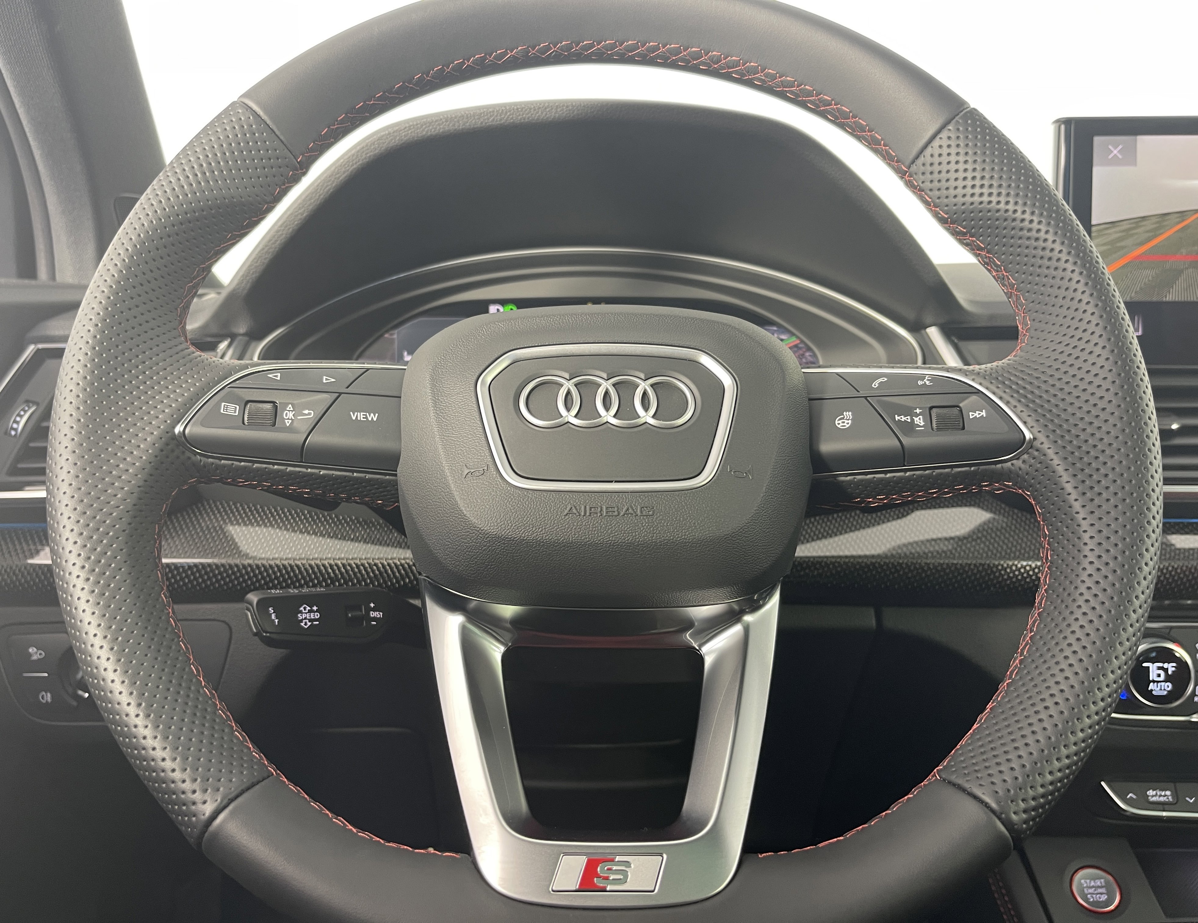 New 2025 Audi SQ5 Premium Plus image 27