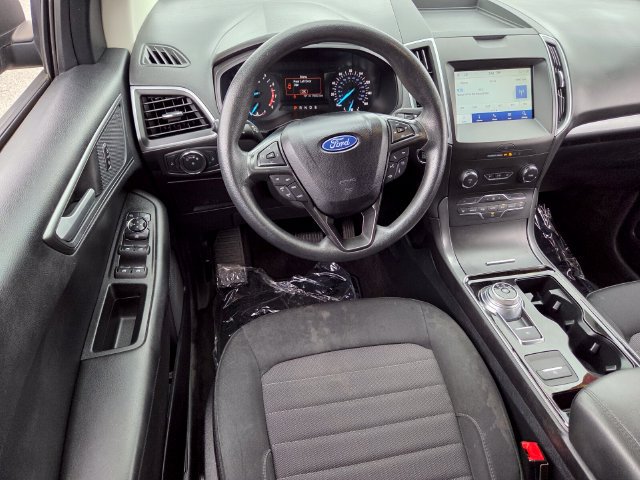 Used 2020 Ford Edge SE FWD image 7