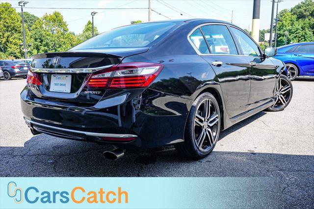 Used 2017 Honda Accord Sport image 6