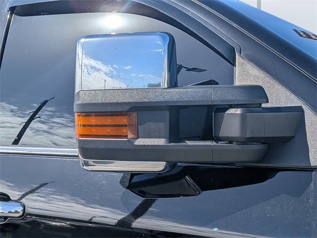 Used 2015 GMC Sierra 2500 Denali w/ Duramax Plus Package image 10