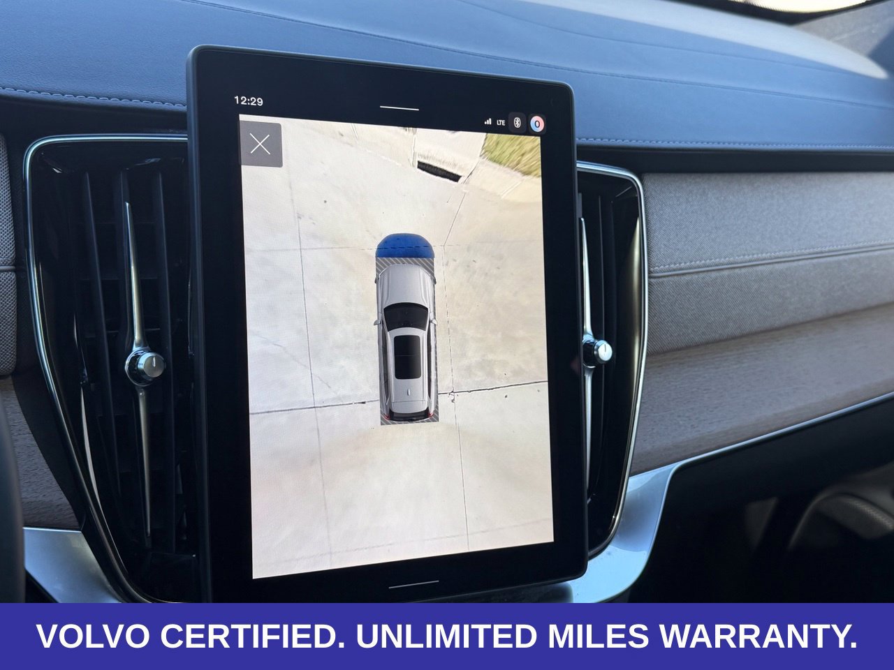 Certified 2026 Volvo XC90 B6 Plus AWD/4WD image 27
